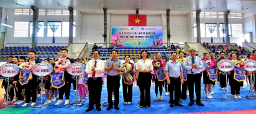 Hiển thị chi tiết cho Khai mạc Giải Vô địch Câu lạc bộ quốc gia môn Thể dục Aerobic năm 2025  tại tỉnh Phú Yên Hình ảnh cho bài viết Khai mạc Giải Vô địch Câu lạc bộ quốc gia môn Thể dục Aerobic năm 2025  tại tỉnh Phú Yên